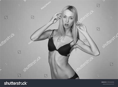 Sexy Woman Black Lingerie Gorgeous Figure Stock Photo 1955446330 Shutterstock