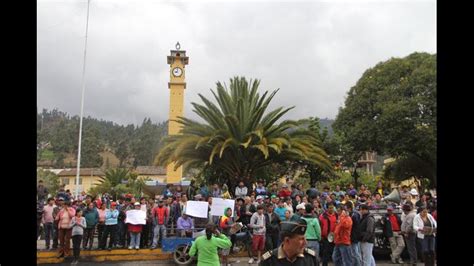 Puno Pobladores Realizan Plantón En La Municipalidad De Santa Lucía