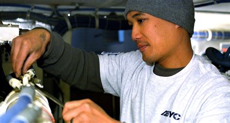 ABYC Kicks Off International Marine Service Technician Week Boating