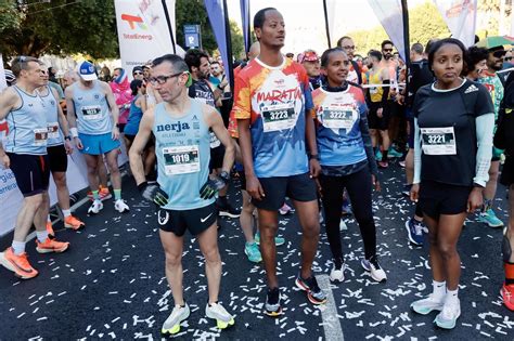 FOTOS las salidas de la TotalEnergies Murcia Maratón Costa Cálida La