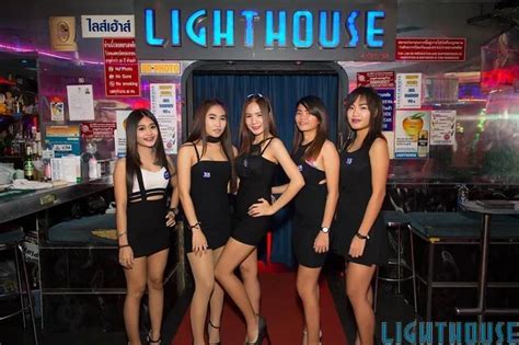 Lighthouse Gogo Bar Soi Cowboy Review