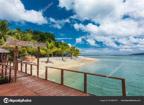 Port Vila, Vanuatu - April 6 2019: Jetty of a tropical Hideaway – Stock ...