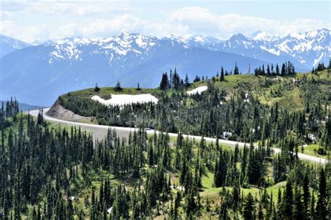 Cascade Mountains in Washington Stock Image - Image of state, road ...