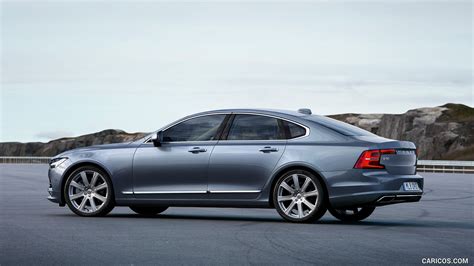 Volvo S90 | 2017MY Inscription (Color: Mussel Blue) | Side