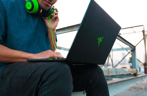 Razer Debuts Smallest Gaming Laptop, With 15.6 inch Diagonal, GTX 10 ...