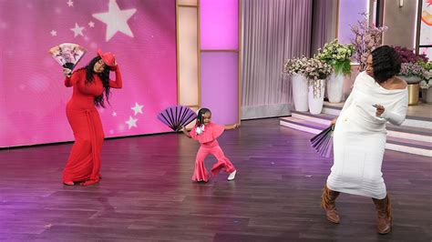 Navigating the Rise of Viral Kidfluencers