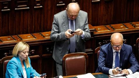 Il Bluff Del Governo Sul Decreto Liste Dattesa Senza Soldi E Lallarme