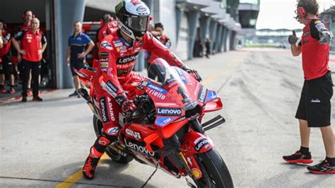 La MotoGp Scalda I Motori Primi Test A Sepang