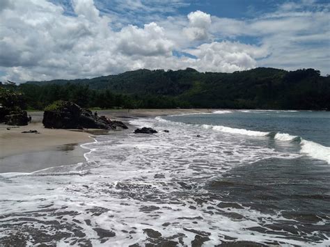 Tempat Wisata Di Blitar Yang Wajib Anda Kunjungi Page Of