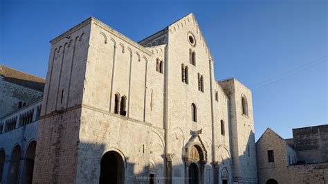 Basilica of San Nicola – Bari, Apulia | ITALYscapes