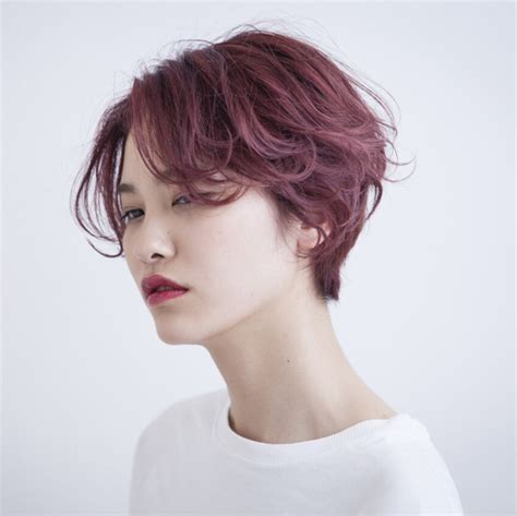 ピンクアッシュで色っぽくて女性らしいヘアスタイルまとめ♡ モデルプレス