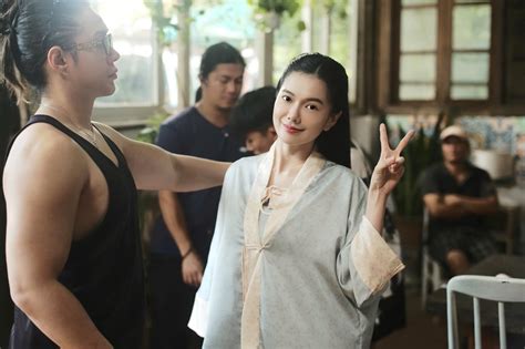 Nhan sắc đẹp ná thở của hot girl Đắk Lắk gây bão ở Đi Giữa Trời Rực Rỡ Saostar vn