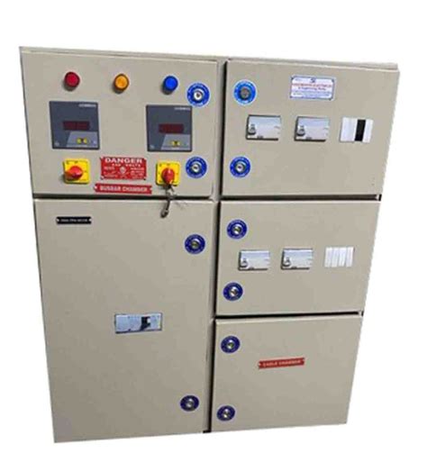 3 Phase Electric 100 TPN MCCB Panel 220V IP Rating IP40 At Rs