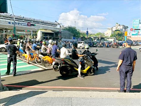 抗議設待轉區 百輛機車癱瘓台中市大智路惹怨 生活 自由時報電子報