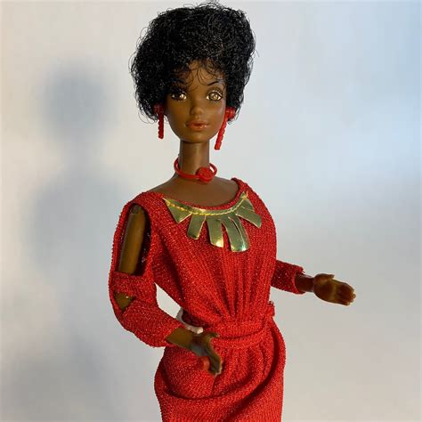 Documentário conta a história da Barbie negra || Bitsmag.com.br 