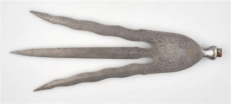 Three-pronged spear head - so called mezraq | Museum of Applied Arts ...