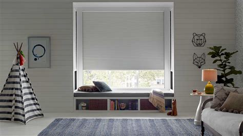 Hunter Douglas LightLock Edmonton AB Blind Magic