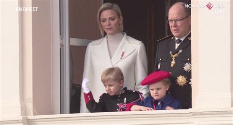 Prince Albert of Monaco takes his children for a kayak tour in France ...