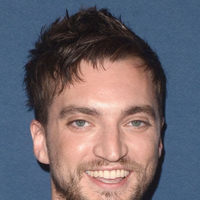 Richard Harmon Bio Wiki Age Height Weight Net Worth Relationship