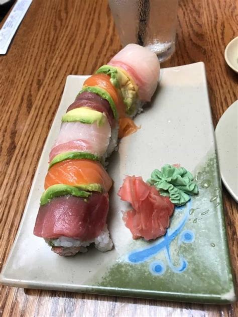 Best Yellowtail Roll Restaurants In Grosse Pointe Woods Doordash