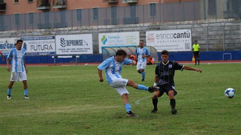 Calcio Eccellenza Fbc Saronno Vergiatese In Diretta Il Saronno