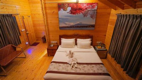 wooden house gk hill view resort
