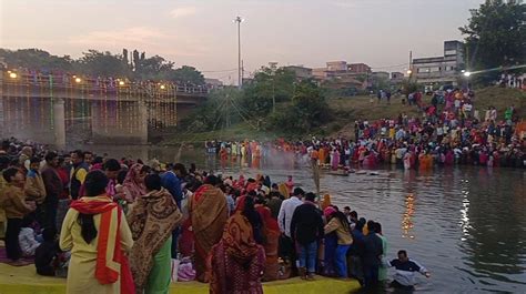 Chhath Puja 2023 उदीयमान सूरज को अर्घ्‍य देने के साथ सम्‍पन्‍न हुआ छठ