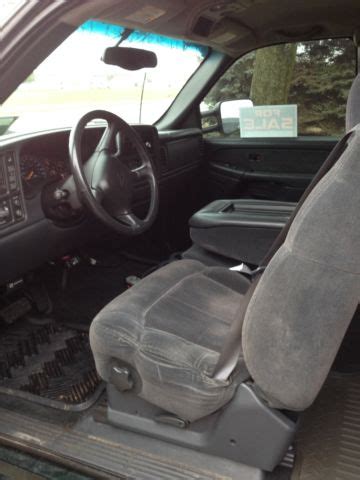 Chevrolet Silverado Hd Ls With Boss Poly Plow Truck With Bed