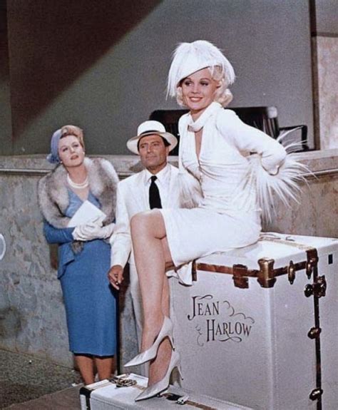 Caroll Baker portraying Jean Harlow in the film Harlow, 1965 | Edith ...