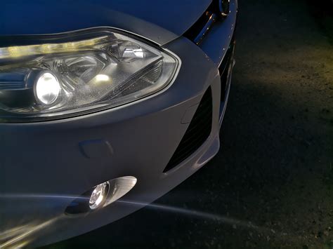 Установка би линз в ПТФ — Ford Focus III Hatchback, 2 л, 2011 года ...