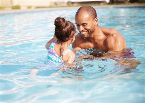 7 Family-Friendly Games to Play in the Pool This Summer