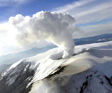 Ungrd Recomienda Evacuación Inmediata De Comunidades Aledañas A Nevado Del Ruiz