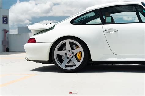 Porsche 993 Turbo On Hre 305m Wheels Boutique