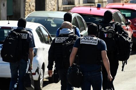 Attaque De Rambouillet Un Quatrième Homme En Garde à Vue Ce Que Lon