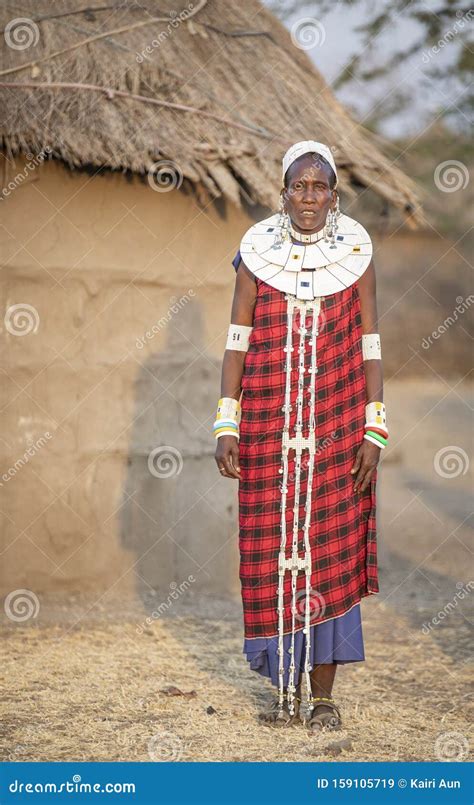 Beautiful Maasai Woman In Traditional Clothing Editorial Stock Image Image Of Kenyan Person