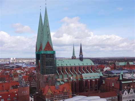 St Marien Kirche Zu Lübeck Ziegelzeichende