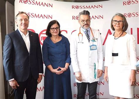 Rossmann Przeka E Miliony Na Remont Kliniki Neurologii W Centrum