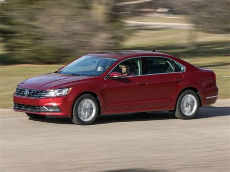 2018 Volkswagen Passat Review, Pricing, and Specs