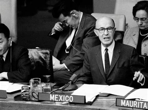 Alfonso García Robles El desarme nuclear de América Latina y el Premio