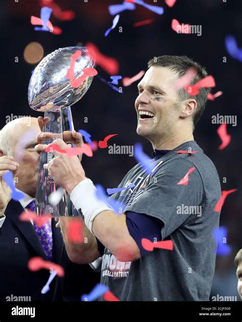 Tom brady superbowl trophy hi-res stock photography and images - Alamy