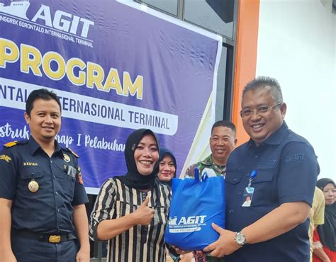 PT Anggrek Gorontalo International Terminal Salurkan 500 Paket Sembako