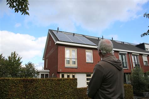 Nico En Els Wonen In Een Energiezuinig Huis Met Een Spaarpomp