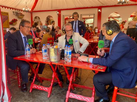 Andalucía en la Onda desde la Caseta de la Fundación Cajasol