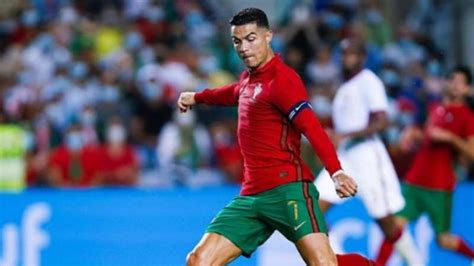 Foto Alasan Kenapa Cristiano Ronaldo Layak Meraih Gelar Ballon Dor