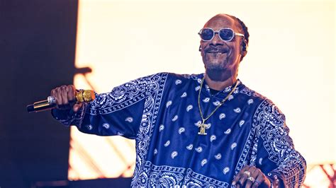 Snoop Dogg Tapped For Nbcs Coverage Of Paris Olympics Iheartradio