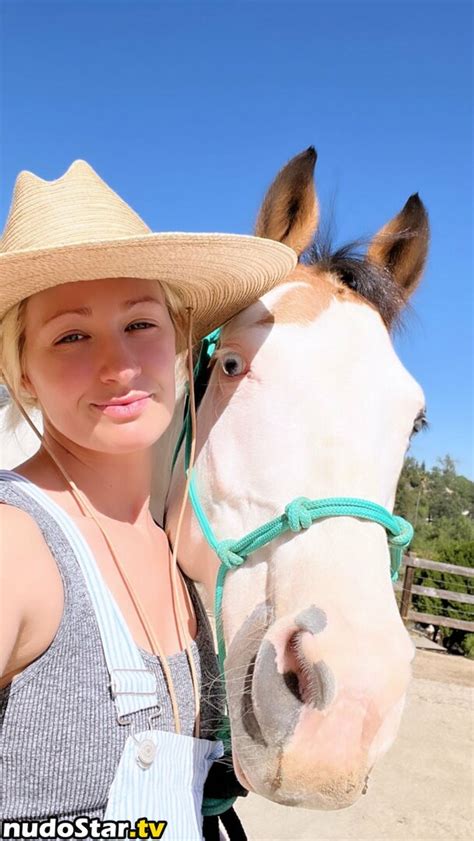 Beth Behrs Bethbehrs Bethquinn1 Nude OnlyFans Photo 39 Nudostar TV