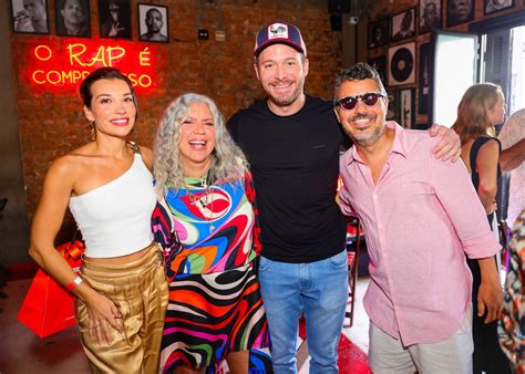 Zeca Camargo E Mariana Ximenes - Mariana Ximenes, Zeca Camargo e mais famosos curtem roda de samba no ...