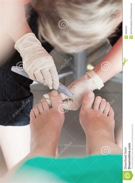 How To File Your Toenails During A Pedicure Heidi Salon