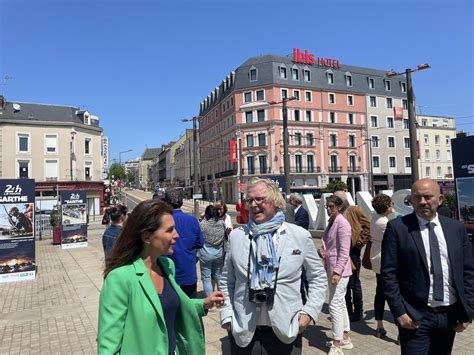 Christelle MORANÇAIS on Twitter Très heureuse dhabiller nos gares