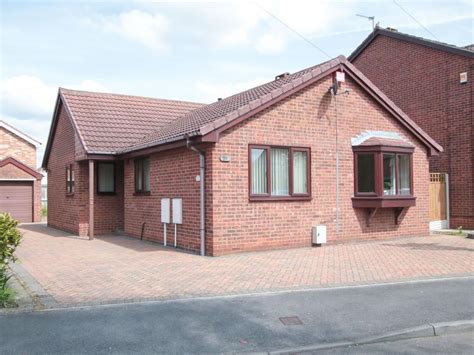 3 Bed Detached Bungalow For Sale In Pinefield Road Barnby Dun